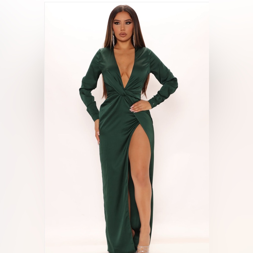 Fashion Nova Emerald Green Long Sleeve Twist Front Maxi Dress